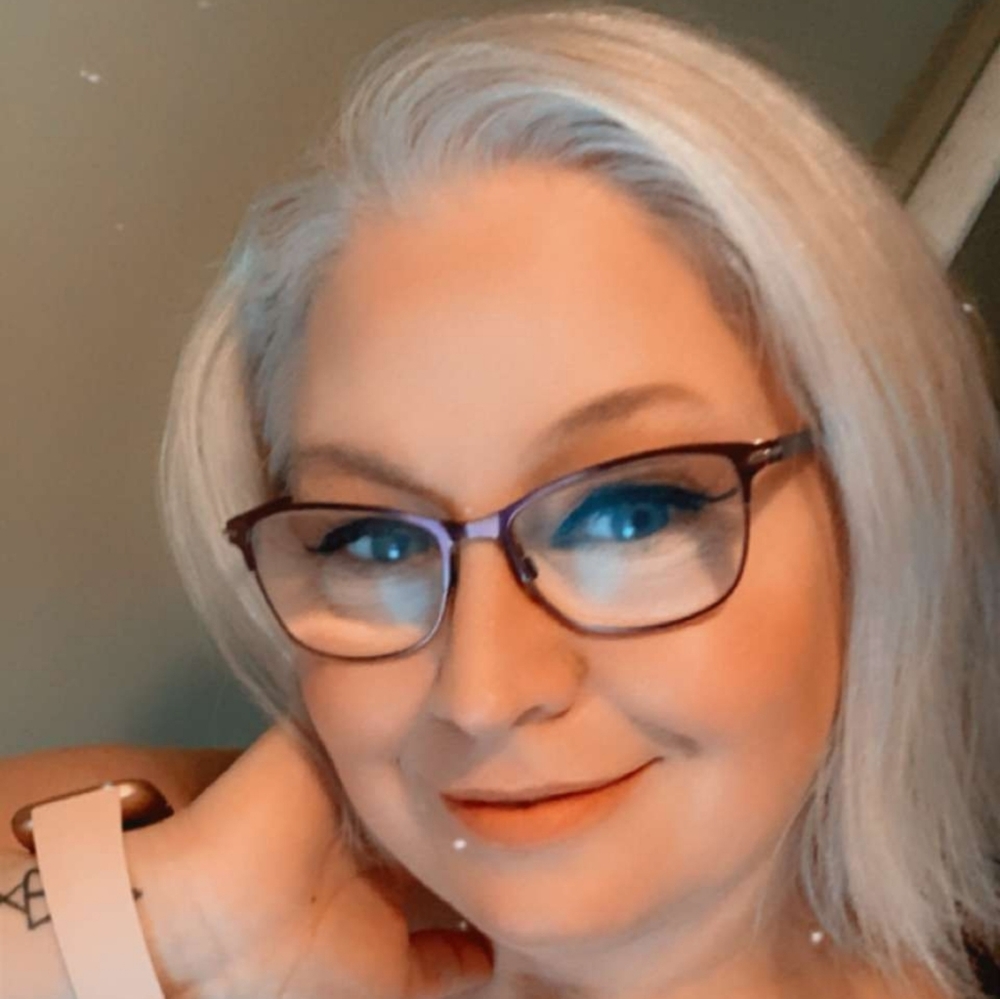 Meet your Posher, Kim